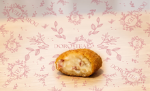 Cargar imagen en el visor de la galería, Croquetas de Jamón Serrano
