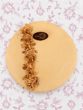 Cargar imagen en el visor de la galería, Pastel de chocolate y caramelo
